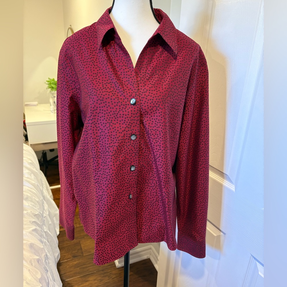 Foxcroft Non Iron Red Black Polka Dot Button Down Shirt Size 18